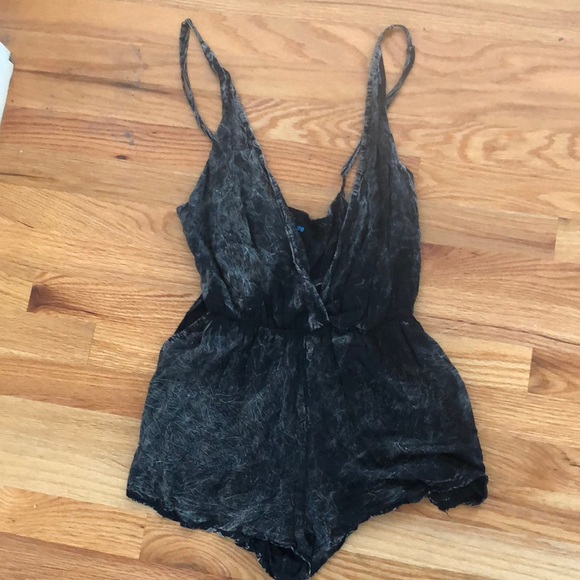 Planet Blue Other - Acid washed romper